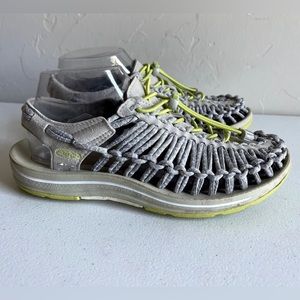Keen, Uneek Outdoor Hiking Sports Sandal Women’s Size 8.5 US Gray/Green